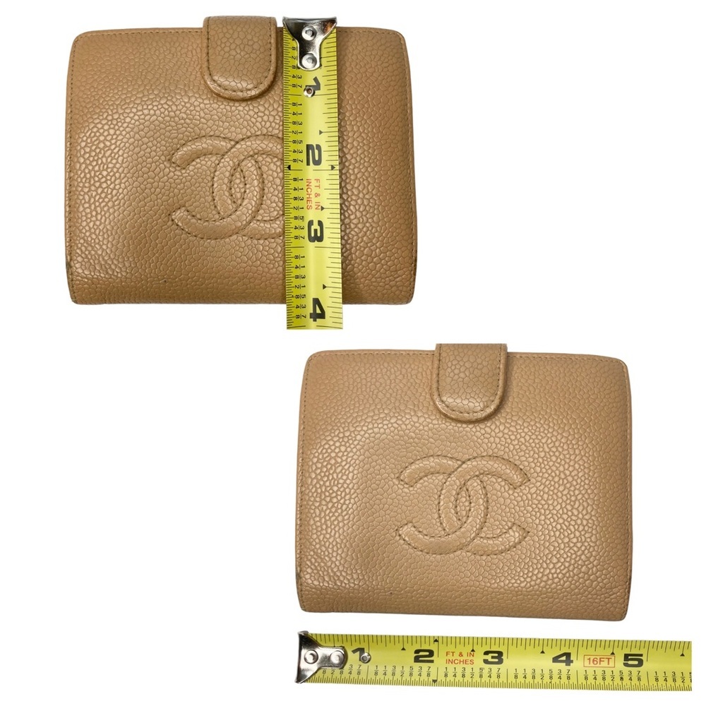 CHANEL Beige Pebbled Leather Bi-Fold Wallet - Picture 13 of 16